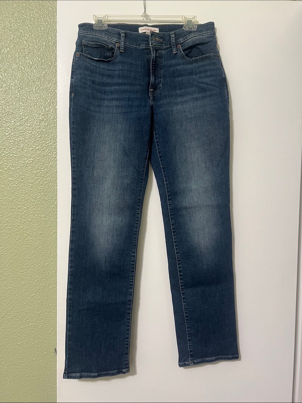 Lucky Brand Women's Medium Wash Straight-Leg Jeans